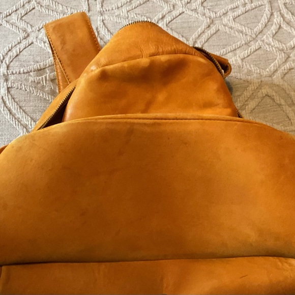 Able Leather Backpack - Picture 6 of 9